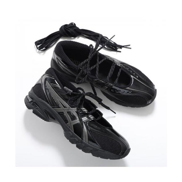 ドレススニーカー GEL-DS TRAINER SP 1203B057 （001/BLACK/GUNMETAL）