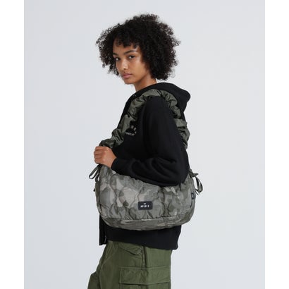 LーQUILTINGRUCHED SHLDRSTRAPBAG （ブラック）｜詳細画像