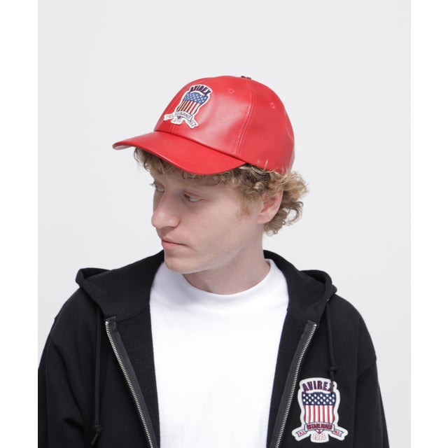 VARSITY LEATHER CAP ＂SIGNATURE （レッド）