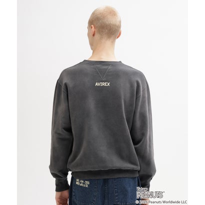 《AVIREX × PEANUTS》GUSSET CREWNECK SWEAT （チャコール）｜詳細画像