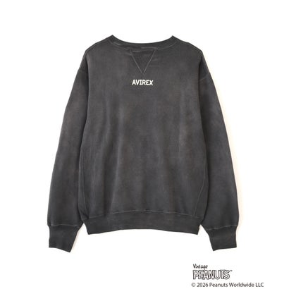 《AVIREX × PEANUTS》GUSSET CREWNECK SWEAT （レッド）｜詳細画像