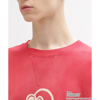《AVIREX × PEANUTS》GUSSET CREWNECK SWEAT （レッド）｜詳細画像