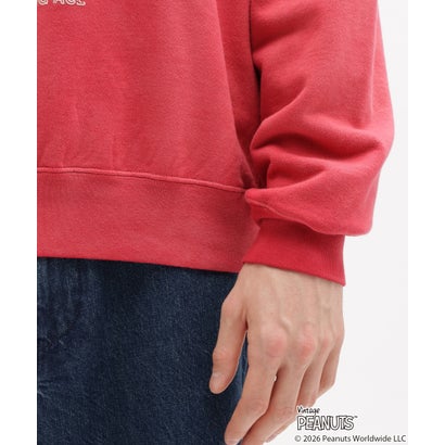 《AVIREX × PEANUTS》GUSSET CREWNECK SWEAT （レッド）｜詳細画像