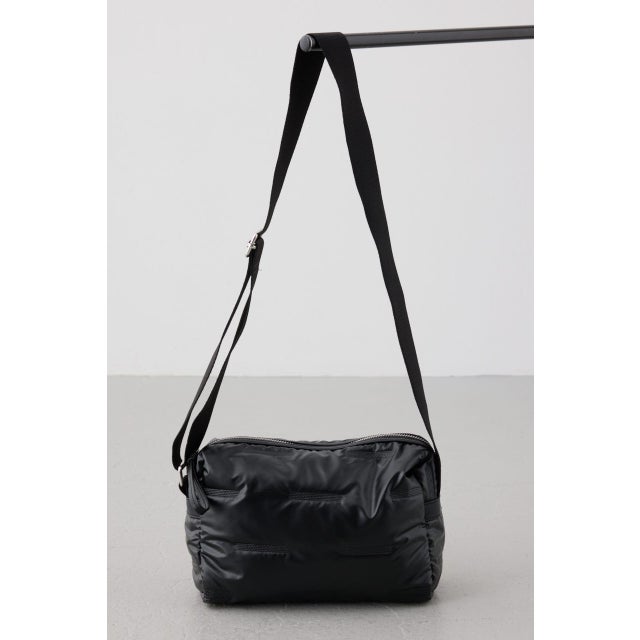 パファーショルダーバッグ BLK