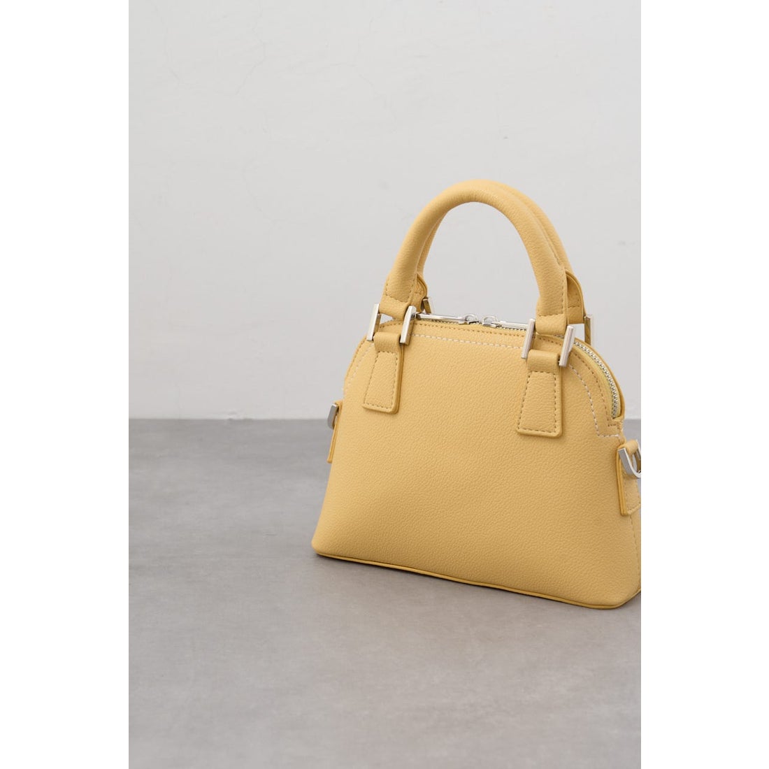 アズールバイマウジー AZUL BY MOUSSY ダブルジッパーミニバッグ （RED 