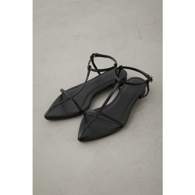 
                    TーSTRAP POINTED TOE SANDALS BLK