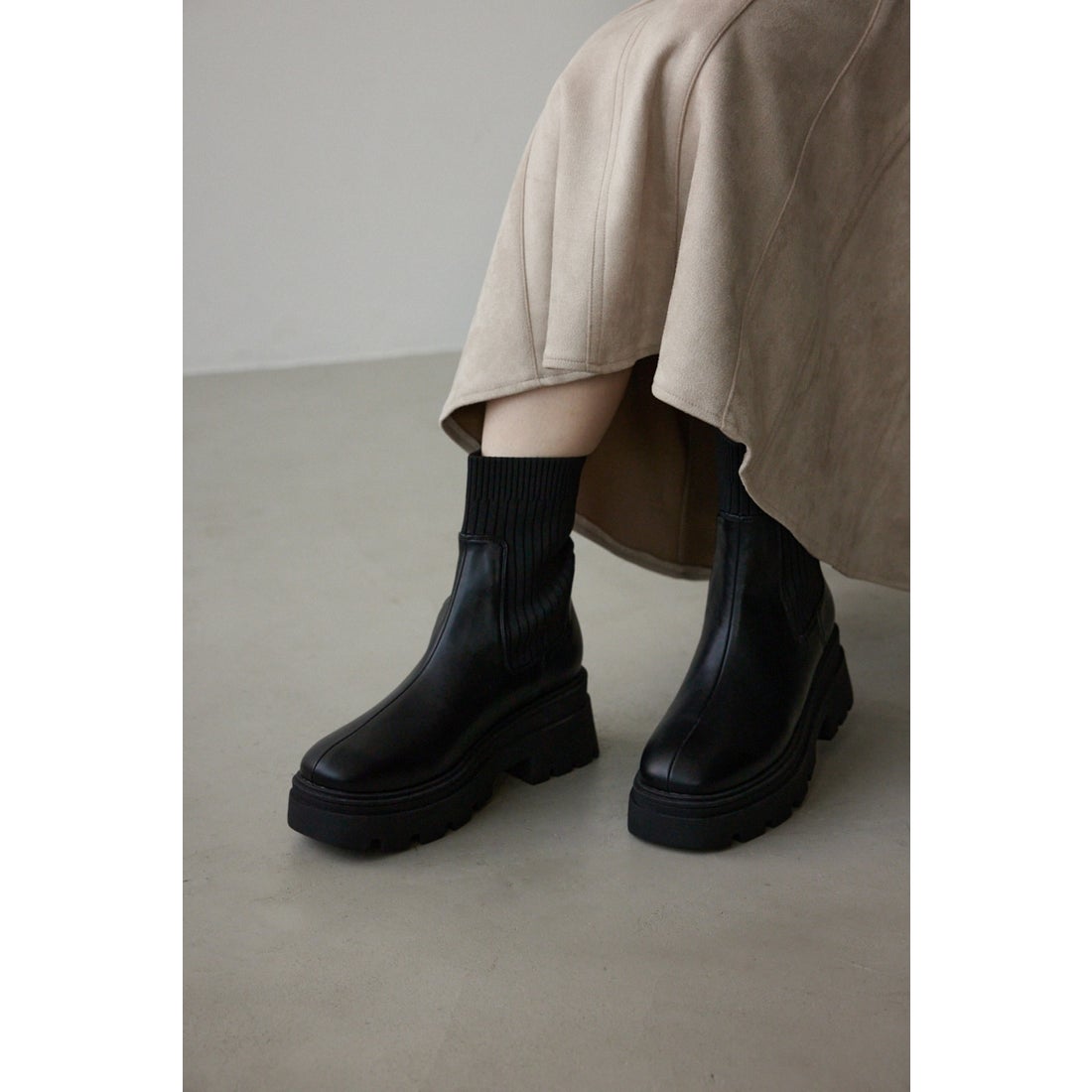 AZUL BY MOUSSY トラックソールソックスブーツ BLK -靴＆ファッション