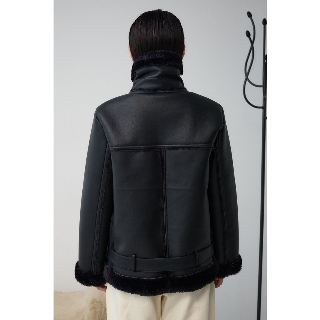 AZUL BY MOUSSY フェイクレザーB3ブルゾン BLK -靴＆ファッション通販 