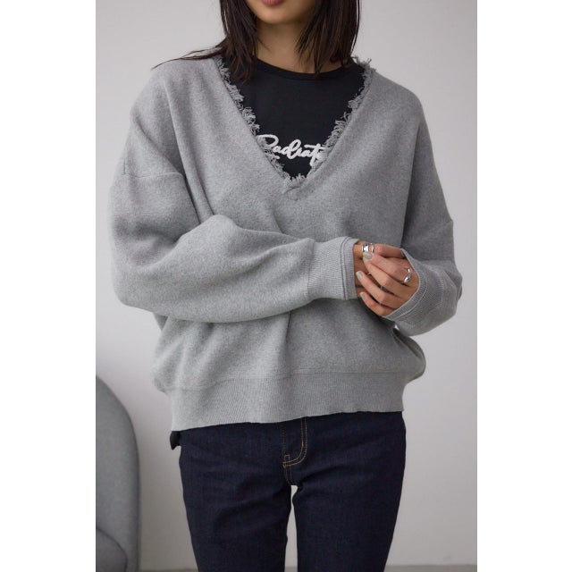 Vネックフリンジスウェッターニット T.GRY