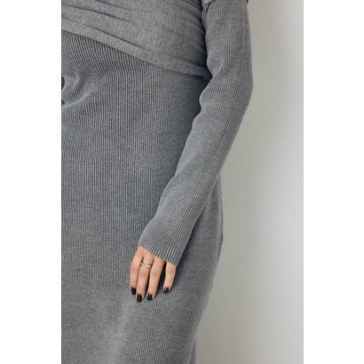 アシンメトリーネックリブニットワンピース T.GRY｜詳細画像