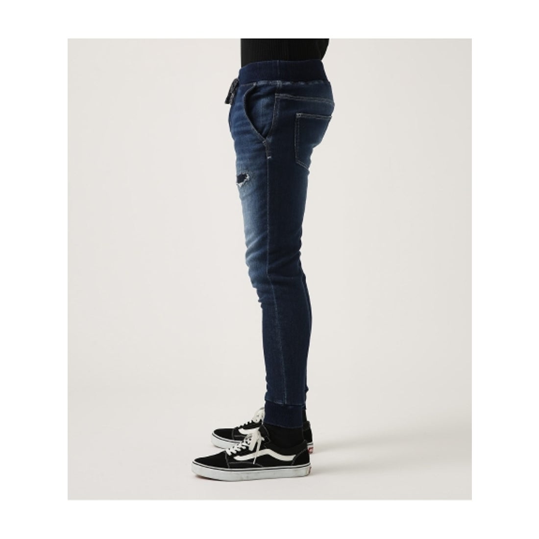 AZUL BY MOUSSY ドビーデニム スリムジョガーリメイクパンツ BLU 