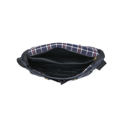 ショルダーバッグ ブランド おしゃれ ショルダー フラップ PC収納 横型 綿 コットン A4 9.3L TRANSPORT RIEVER CROSSBODY BAG UBA0745 （navy）｜詳細画像