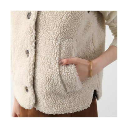 バブアー Barbour Barbour ボアベスト BOWES FLEECE GILET LGI0228 （CR11/アイボリー）｜詳細画像