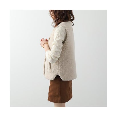 バブアー Barbour Barbour ボアベスト BOWES FLEECE GILET LGI0228 （CR11/アイボリー）｜詳細画像