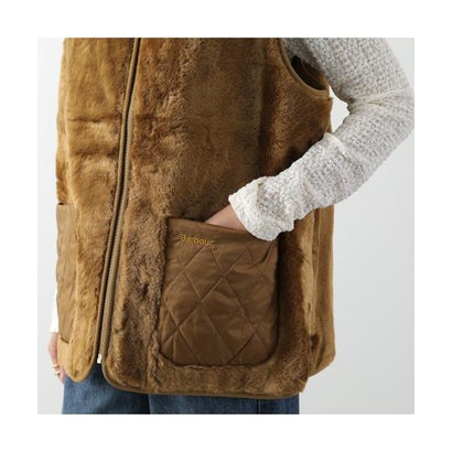 バブアー Barbour Barbour フェイクファーベスト KARIN FAUX FUR GILET LGI0201 （BK11/ブラック）｜詳細画像
