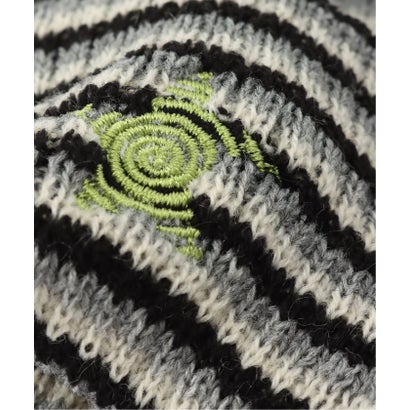 パルプ PULP 【Geek Office / ギークオフィス】WEBHOUSE / Twister Star Stripe Pom Beanie （ブラック）｜詳細画像