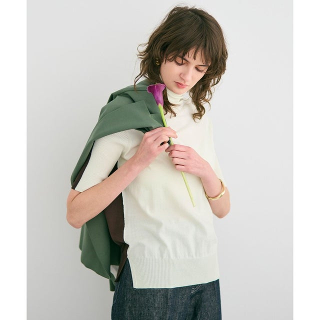【洗える】JULIE / シルク混カラーブロックタートルニット （Sage×Brown）