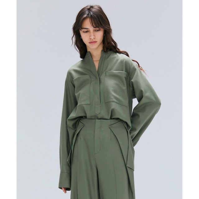 【VERY NaVY12月号掲載】TERNES / ビックポケットプルオーバーウールブラウス （L.Khaki）