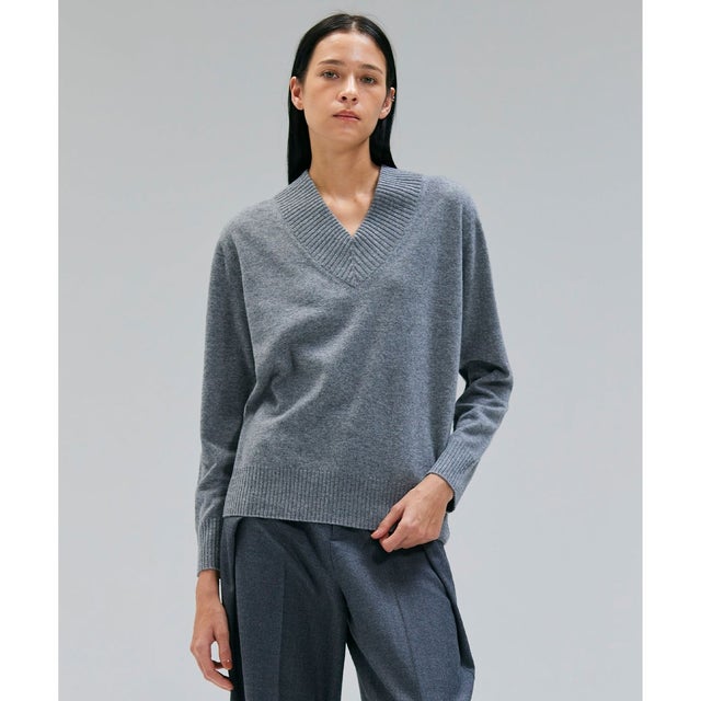 【洗える】POMPE / ウールカシミヤ配色ラインVネックニット （Charcoal×Off）