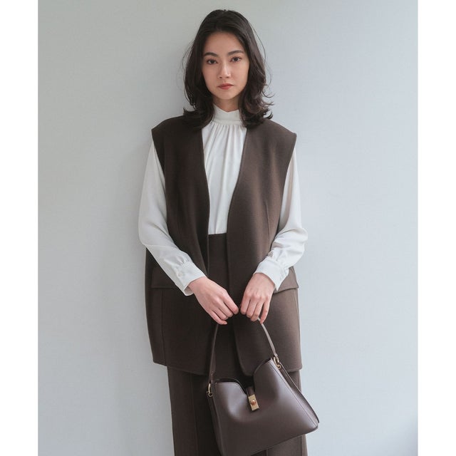 BOW / ウールリバー ノーカラージレ （Brown）