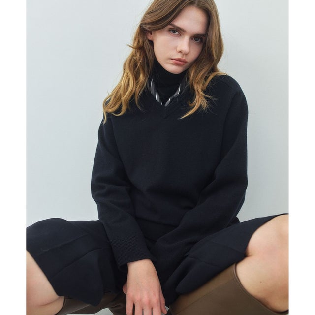 POMPE / ウールカシミヤ Vネックニット （Navy）