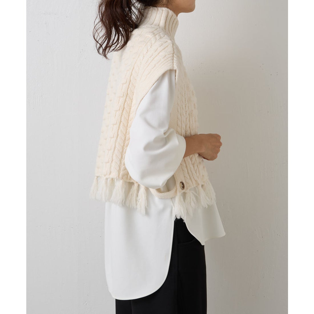 ビアズリー BEARDSLEY フリンジニットベスト （offwhite 