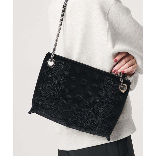 ＜LE VERNIS＞アイレット チェーン ショルダーバッグ （BLACK）