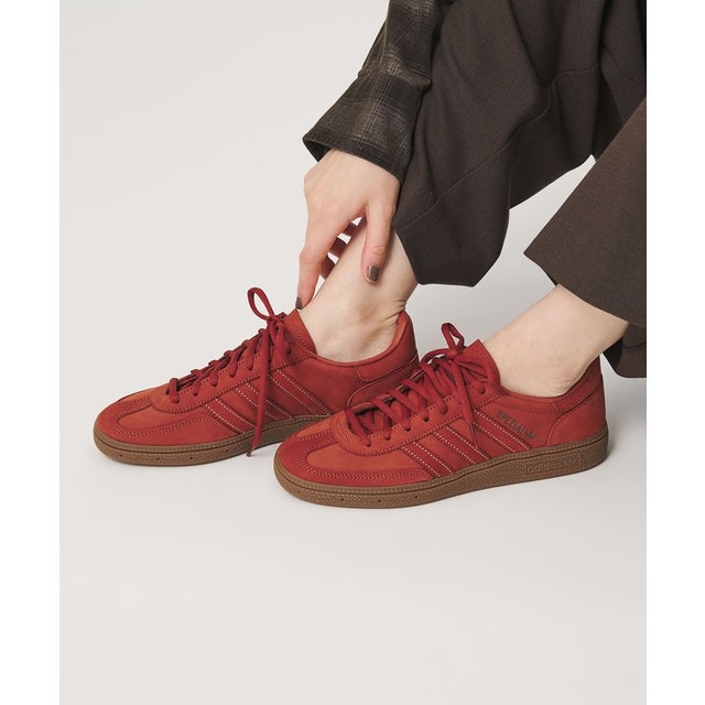 ＜adidas Originals＞ヌバック HANDBALL SPEZIAL スニーカー （BRICK）