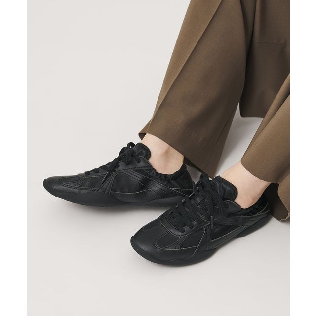 ＜FILA＞GLIO スニーカー （BLACK）