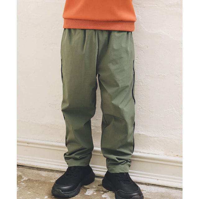 ストレッチナイロンサイドパイピングロングパンツ(90~160cm) （グリーン）
