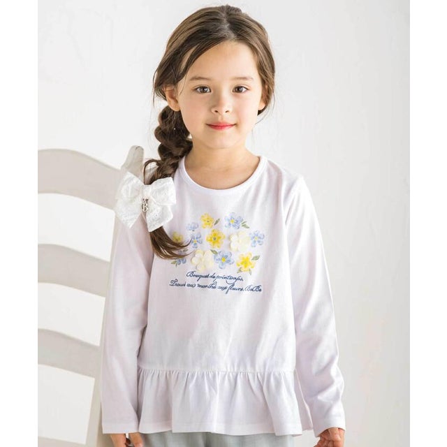 【抗菌防臭・UVカット】ペプラムフリルフラワーモチーフ天竺長袖Tシャツ(90~1 （ホワイト）