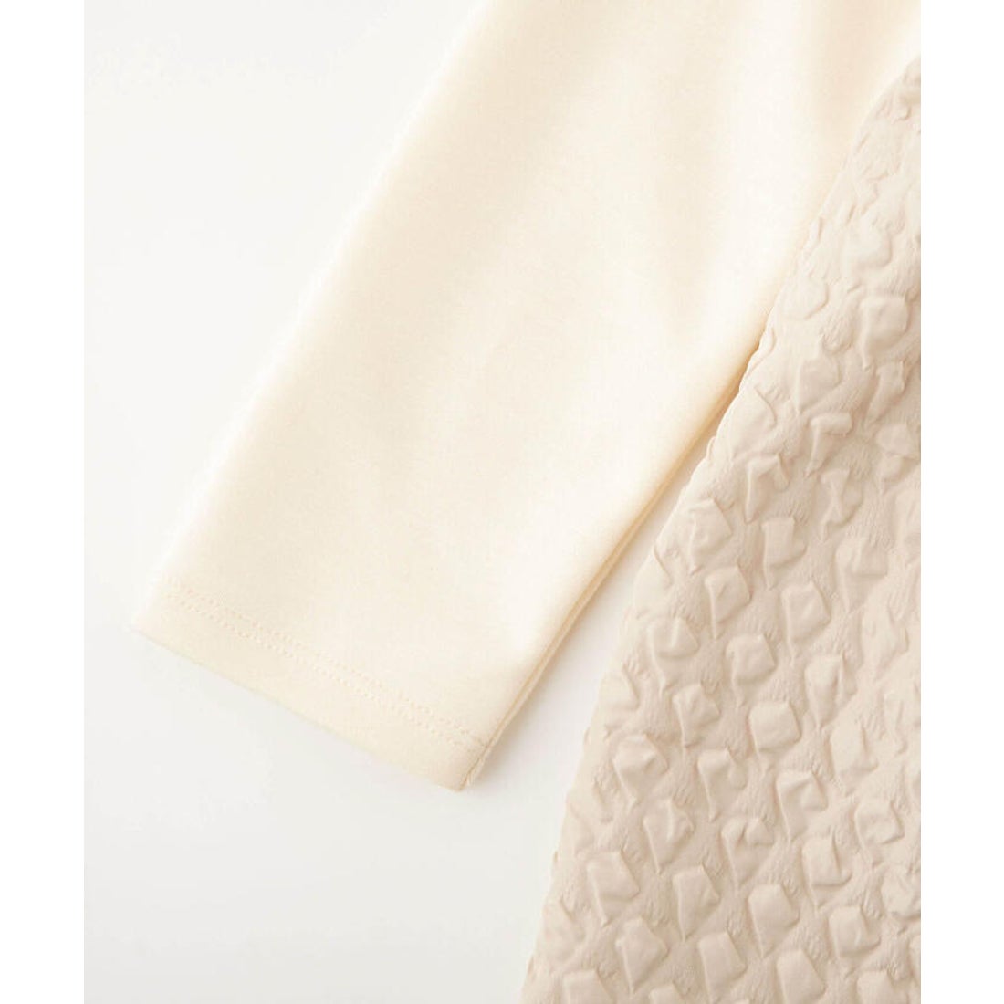 ベベ プチ ポワ ヴェール BeBe Petits Pois Vert 【店舗限定】ポンチ＋ 