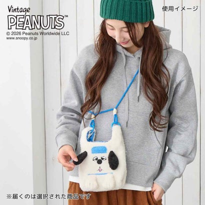 シネマコレクション cinemacollection スヌーピー 肩掛けバッグ ぬいぐるみ ミニ ショルダーバッグ IP.RSmクリプティッドPNTS-1Q ブラック ピーナッツ ルートート｜詳細画像
