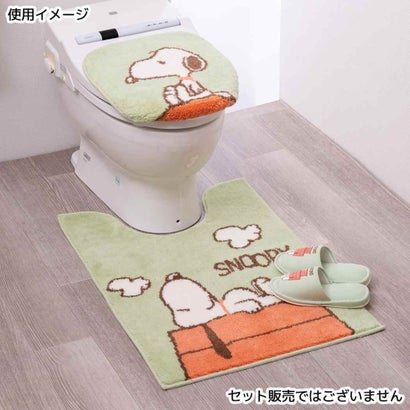 スヌーピー トイレ用品 トイレグッズ ドッグハウス グリーン ロングトイレマット ピーナッツ センコー｜詳細画像