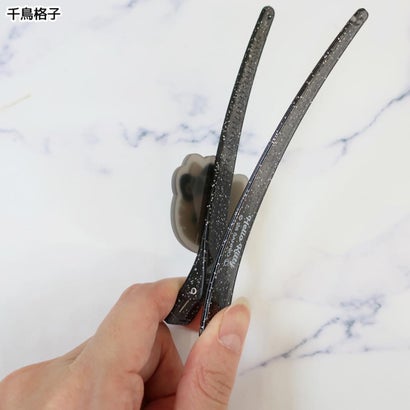 ハローキティ ヘアアクセ ロングクリップ 千鳥格子 サンリオ｜詳細画像