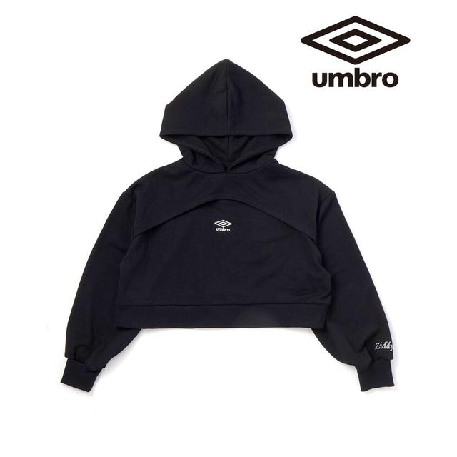 【umbro】切り替えショート丈フーディトレーナー(130~160cm) （ブラック）