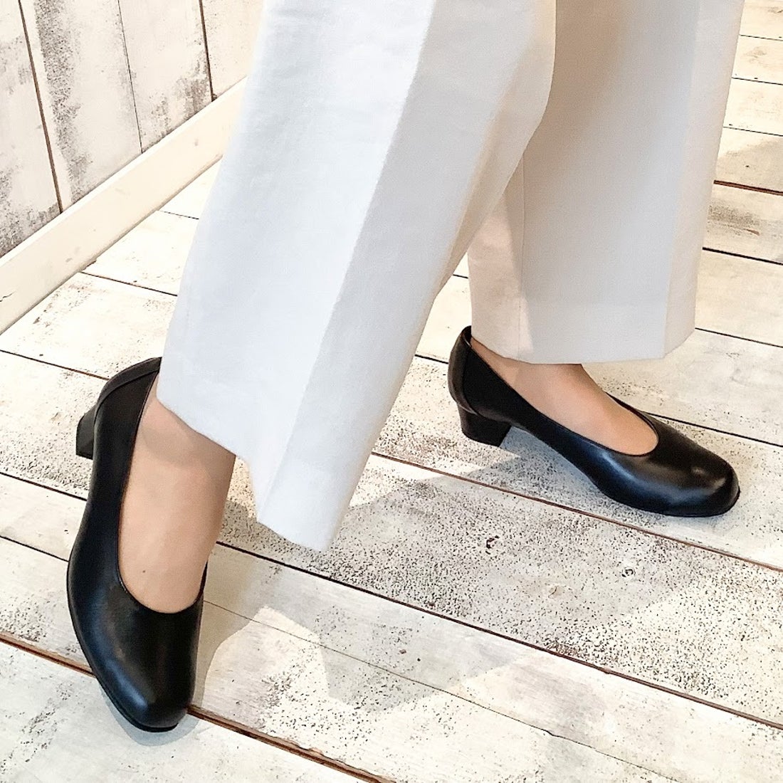 パンプス 美品 24.5 エコー 愛らし