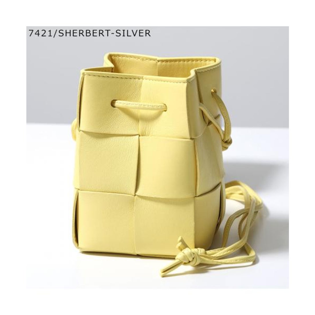ボッテガヴェネタ BOTTEGA VENETA BOTTEGA VENETA バッグ CASSETTE