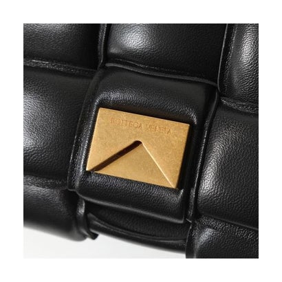 BOTTEGA VENETA ショルダーバッグ 591970 VCQR1 パデッド （9143/CHALK-GOLD）｜詳細画像