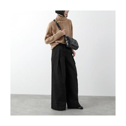 BOTTEGA VENETA ショルダーバッグ 591970 VCQR1 パデッド （9143/CHALK-GOLD）｜詳細画像