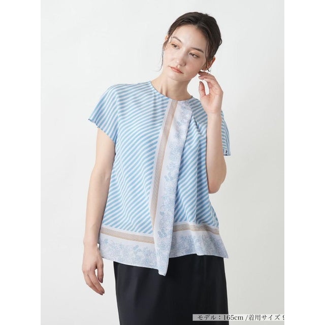 スカーフ柄ブラウス （セルリアンブルー）