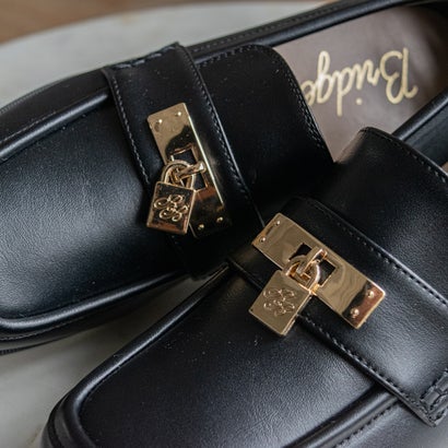ブリジット バーキン Bridget Birkin イニシャルロックヒールアップローファー （ブラック）｜詳細画像