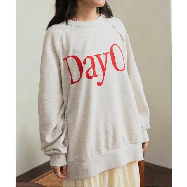 NET別注【DayOr】ロゴプリント裏毛トレーナー(大人) （アイボリー）