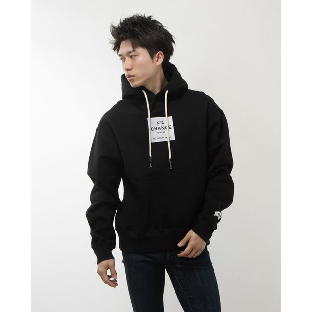 
                    Chance Embroidery Grace Hoodie （Black）