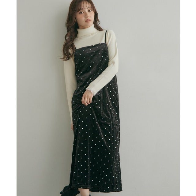 ベロア刺繍キャミワンピース （ブラック(119)）