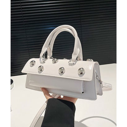スタッズフラップ ロングショルダーバッグ cula1644 （レッド）｜詳細画像