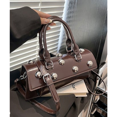 スタッズフラップ ロングショルダーバッグ cula1644 （レッド）｜詳細画像