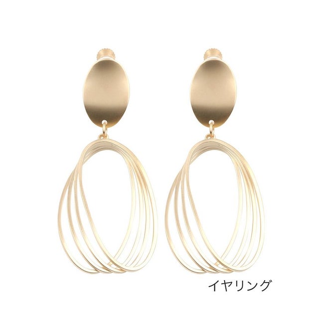 マットな質感が大人な4連サークルモチーフピアス （イヤリングゴールド）