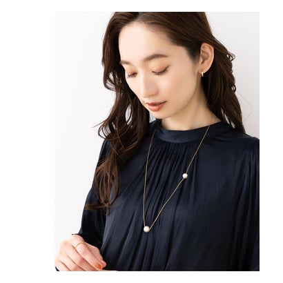 ひし形×多面カットメタルのキャッチレスピアス （ゴールド）｜詳細画像