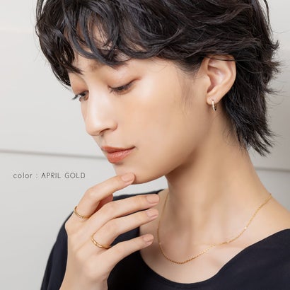 クリームドット Cream dot. 誕生月カラーが煌くステンレス製ラインストーンフープピアス （シルバー：10月）｜詳細画像